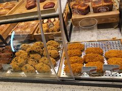 -巴黎贝甜(大宁国际商业广场店)