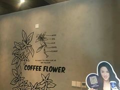 -瑞幸咖啡(石榴中心店)