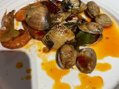 -四海一家自助餐(益田假日广场店)