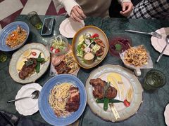 -秘密旅行Bonjour(黑金冠 江南西店)