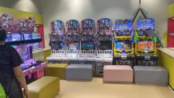 -MELAND CLUB亲子乐园•派对(虹桥万象城店)