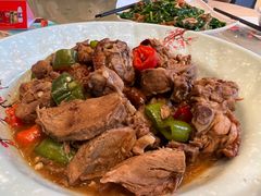 -年辉渔村·非遗传承餐厅(新丰江店)