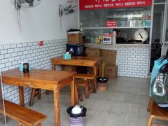 大堂-许记生煎(遵义路店)