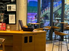 -星巴克(杭州东站东到达店)