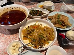 -红樱桃·欢乐餐厅(太原里店)