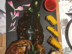 香草烤脆皮小春鸡-麦甜创意轻食餐厅(西康路店)