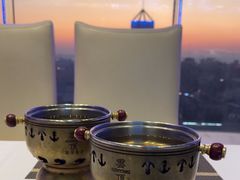 -云顶旋转自助景观餐厅