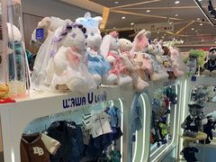 -王府井百货熙地港店