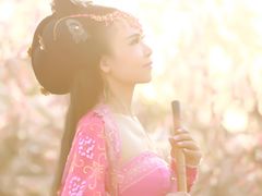 -九月鹰飞汉服摄影工作室