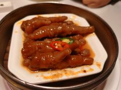 百合蒸凤爪-翡翠小城·海鲜豆捞·广式点心(老佛爷店)