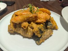 -港丽餐厅(正大店)