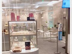 面包甜点陈列柜-奈雪的茶(市百一店)