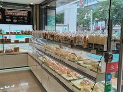 面包甜点陈列柜-永康饼屋(桑达大厦总店)