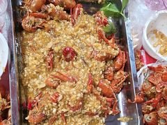 -老街烧烤大排档·地道湖北菜·龙虾馆(汉口火车站店)