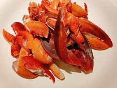 帝王蟹腿-广州万富希尔顿酒店·感趣自助餐厅·金秋蟹宴生蚝海鲜刺身