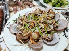 油泼扇贝-天伦海鲜·老味道·青岛菜(栈桥天主教堂店)