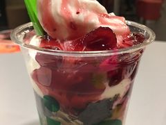 -三佰瑞冻酸奶(凯德MALL店)