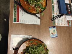-肥汁米蘭香港米线(定西路店)