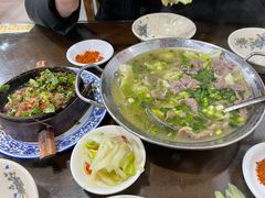 -杨三娘跷脚牛肉(羊子山西路店)