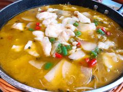 激情花椒鱼-有红鸡毛店·川菜(建设路店)