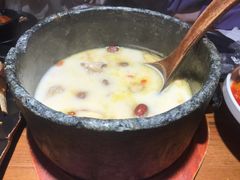 墨脱石锅鸡-敏珠拉姆藏餐·南京厨房(富春江东街店)