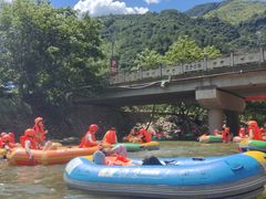 -雅鲁激流探险漂流