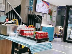 -灵芝妹子海鲜米线(劳动公园店)