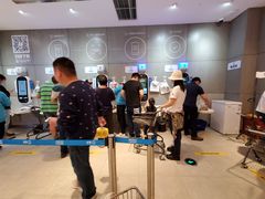 -盒马鲜生(财富中心店)