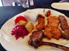 -Efes Turkish & Mediterranean Cuisine 艾菲斯餐厅(陆家嘴店)