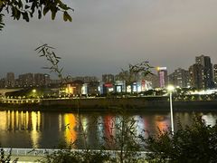 -夜宴江景餐厅