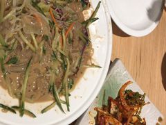 -关东小磨东北菜(上海长风大悦城店)