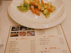 -醉辉皇上海之巅(上海中心大厦店)