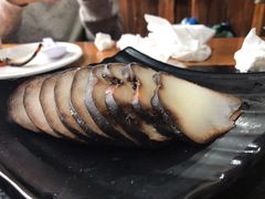 冻梨-果松木炭酸菜铜火锅·外婆参鸡汤