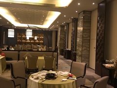 包厢-汇景希尔顿逸林酒店·悦轩中餐厅