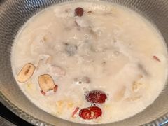 -捞王锅物料理(上海世茂广场店)