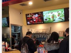 -DQ·蛋糕·冰淇淋(大宁国际商业广场店)