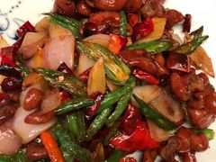 -爱啤精酿·民谣酒馆(滨江店)