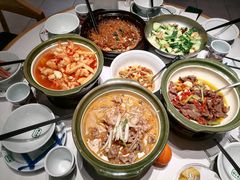 -费大厨辣椒炒肉(高铁吾悦广场店)