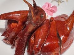 玻璃脆皮乳鸽皇-新雅粤菜馆(南京东路店)