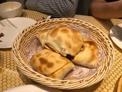 -巴扎美食·新疆菜·西域歌舞表演餐厅(新疆大厦店)