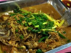 椰菜干炆鱼-龙坛美食店