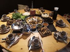 -顶顶汤火牛排火锅·经典铜锅涮肉