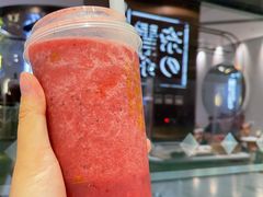 霸气莓莓子-奈雪的茶(中粮祥云小镇店)