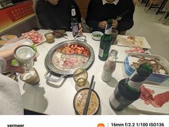 -嘎琉鲜切牛肉自助火锅