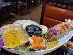 -鹤江桥·红油牛肉粉(SKP店)