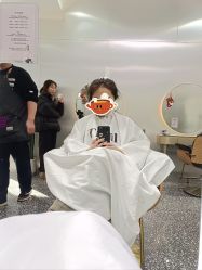 -Tloml salon