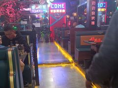 -路边边.炒菜烧烤.音乐餐厅(良乡长虹店)