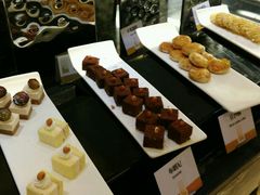 -东方红海鲜百汇(国际大厦店)