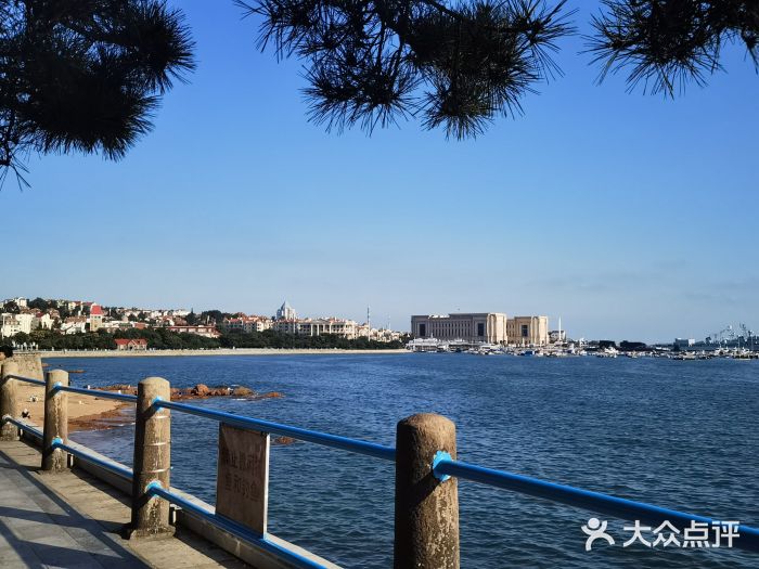 栈桥景区图片