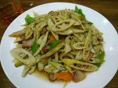 -下梅人家土菜馆(历史文化餐厅度假区店)